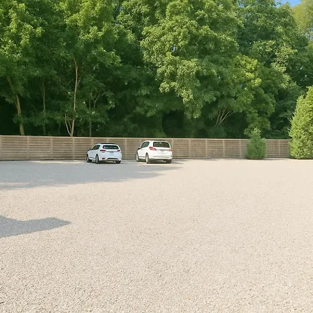 Apartment Stadtnah, Parkplatz, Terrasse, Wlan Appartamento *