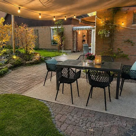 Mit Terrasse, Wlan, Parkplatz, Stadtnah Apartmán
