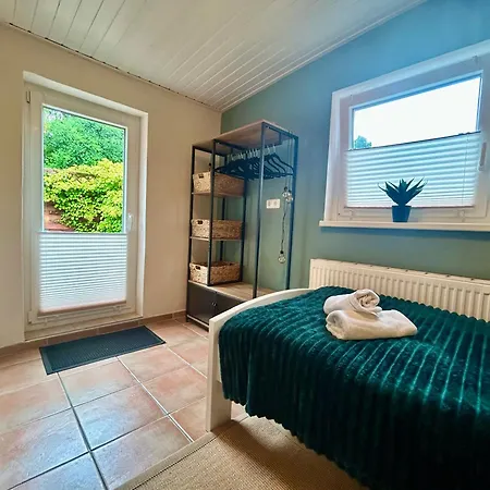 Stadtnah, Parkplatz, Terrasse, Wlan Apartment *